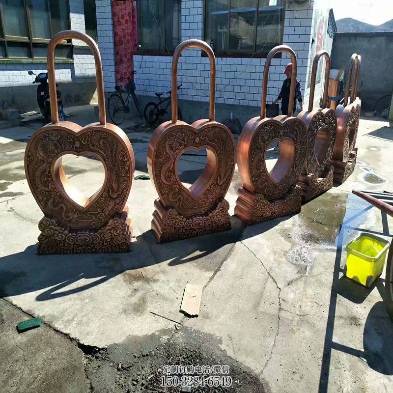 彭阳景观同心锁雕塑供应,艺术雕塑,现代锁子雕塑供求 彭阳景观同心锁雕塑供应,艺术雕塑,现代锁子雕塑供求